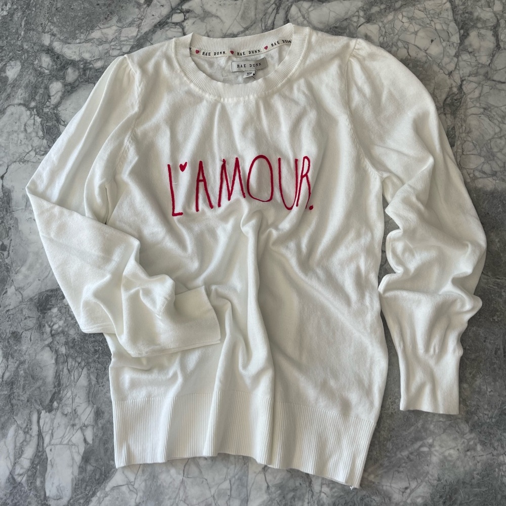 New! Rae Dunn White and Red Crew Neck Sweater L❤️AMORE Valentine Day size M